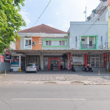 Reddoorz At Ciliwung Guest House Syariah Malang Eksteriør bilde